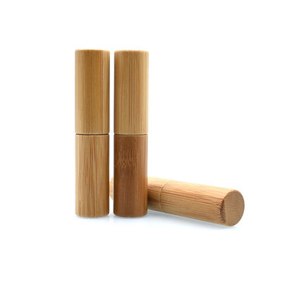 5.5ml 5.5グラムの生物分解性のリップ・クリームの管のEcoの友好的なリップ・クリームの容器23mm