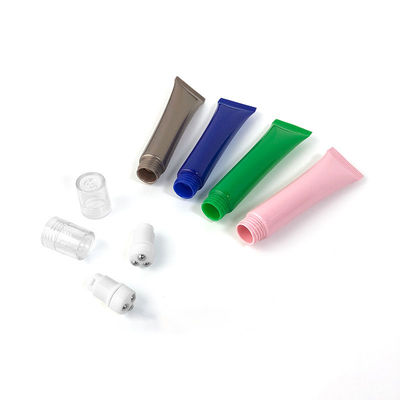 ロール・ボールの詰め替え式のローションの空の化粧品の管20g 20ml 29mmのピンク